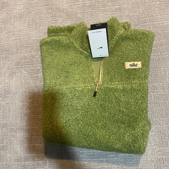 *NWT* NIKE WOMEN'S THERMA-FIT 1/2-ZIP TOP - Picture 5 of 8